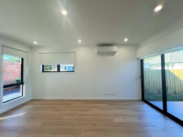 Townhouse for rent in Camerons Creek, Victoria