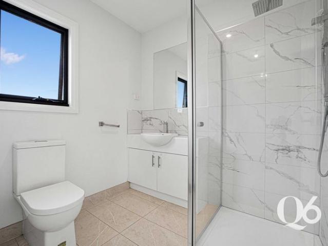 Townhouse for rent in Camerons Creek, Victoria