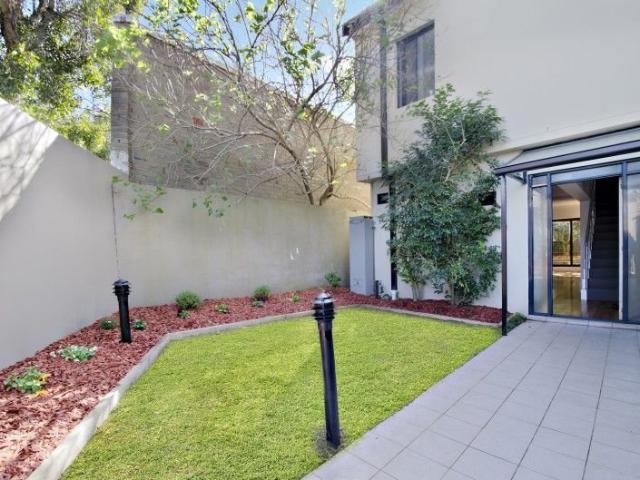 Townhouse for rent in Sydney, New South Wales