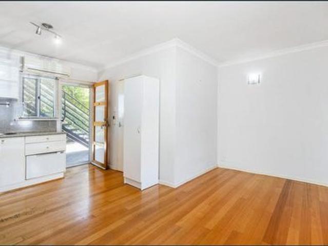 Apartment for rent in West Leederville, Town of Cambridge