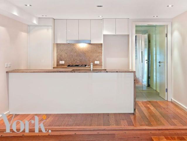 Townhouse for rent in Sydney, New South Wales