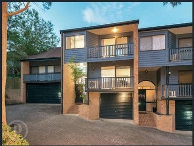 Townhouse for rent in Toombul, Queensland