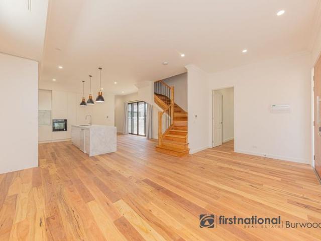 Townhouse for rent in Camerons Creek, Victoria