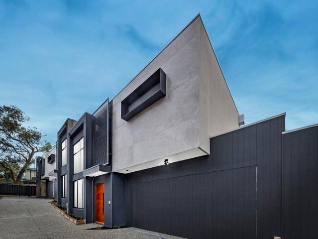 Townhouse for sale in Camerons Creek, Victoria