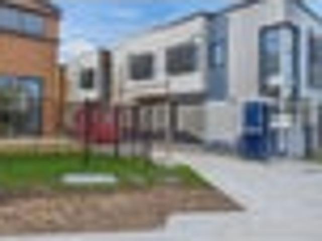 Townhouse for sale in Massey
