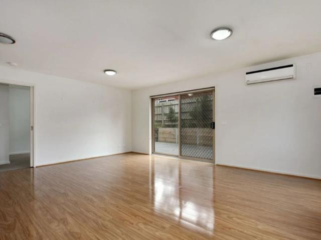 Apartment for rent in Melbourne