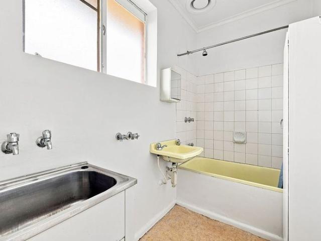 Apartment for rent in Carnegie, Melbourne