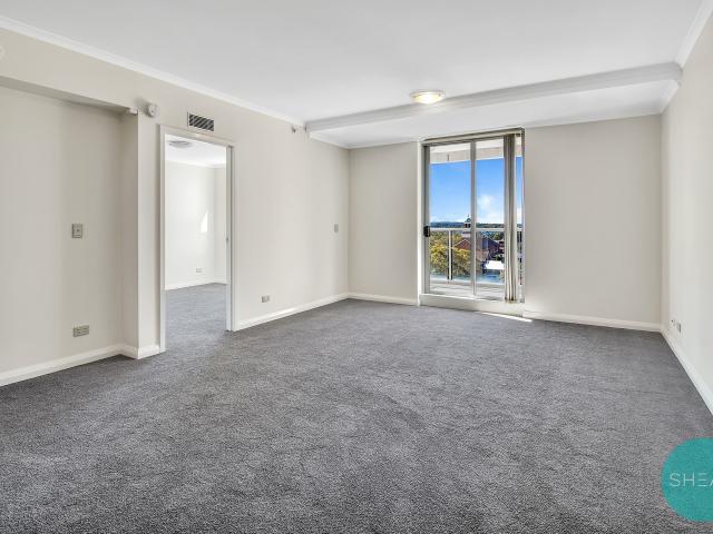 Apartment for rent in Lower North Shore, Sydney