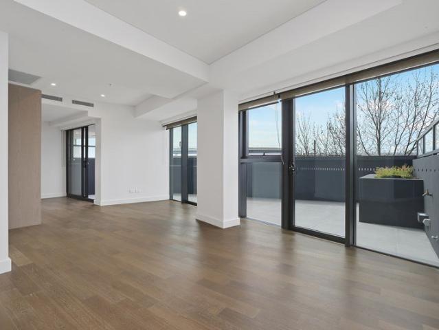Apartment for rent in Lower North Shore, Sydney