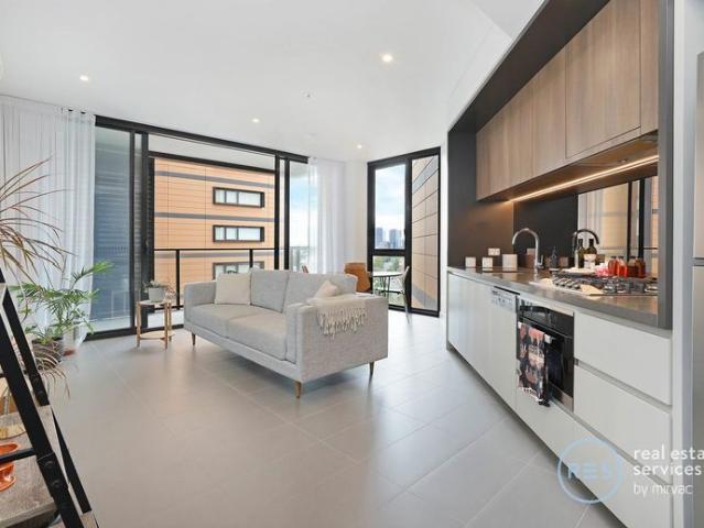 Apartment for rent in Lower North Shore, Sydney
