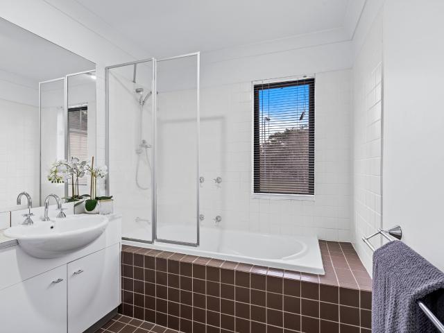 Townhouse for sale in Toombul, Queensland