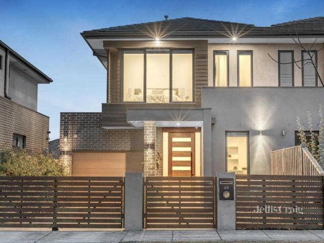 Townhouse for rent in Bentleigh East, Melbourne