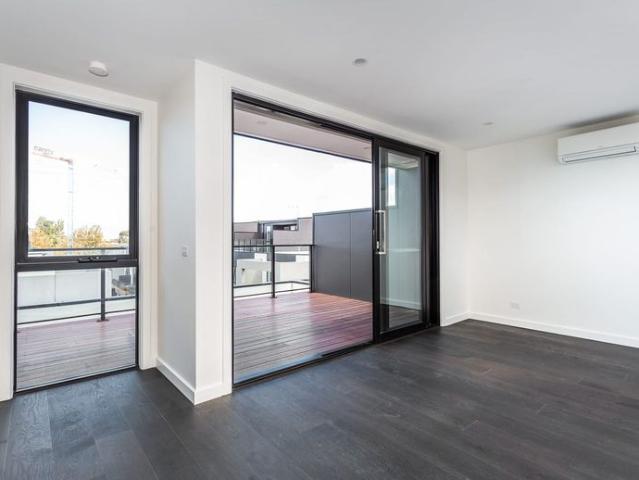 Townhouse for rent in Camerons Creek, Victoria