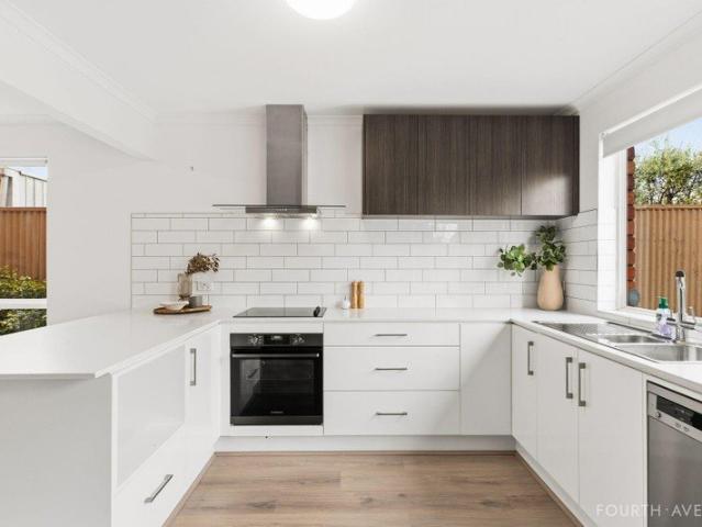 Townhouse for sale in Evandale, Adelaide