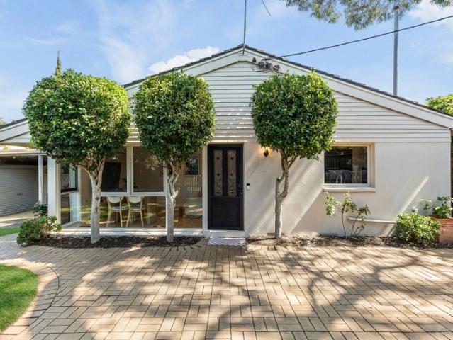 Apartment for sale in Mentone, Melbourne