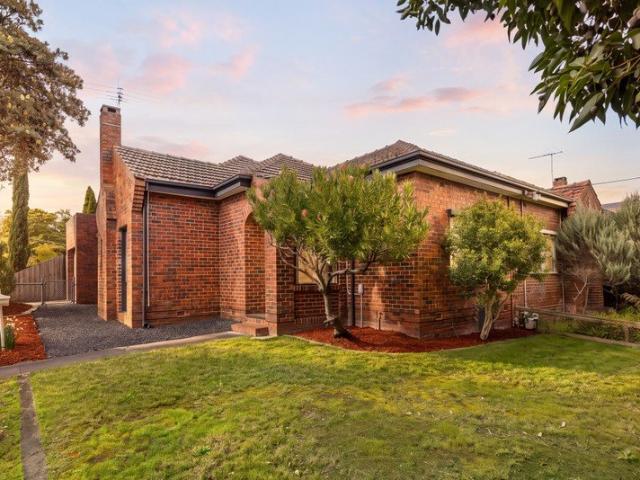 Townhouse for sale in Camerons Creek, Victoria