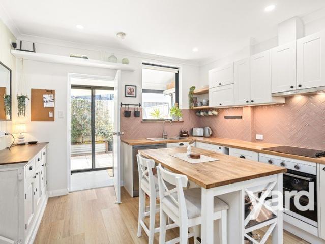 Townhouse for sale in East Fremantle, Town of East Fremantle