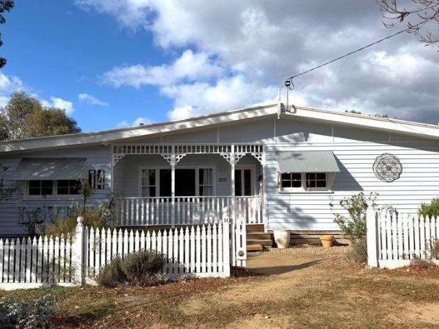 House for rent in Castlemaine, Victoria