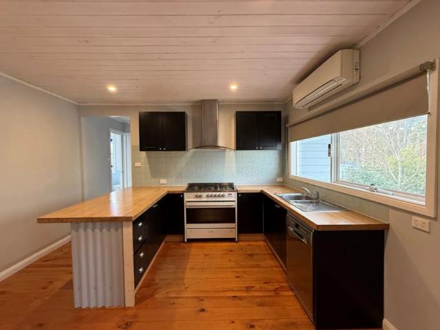 House for rent in Castlemaine, Victoria