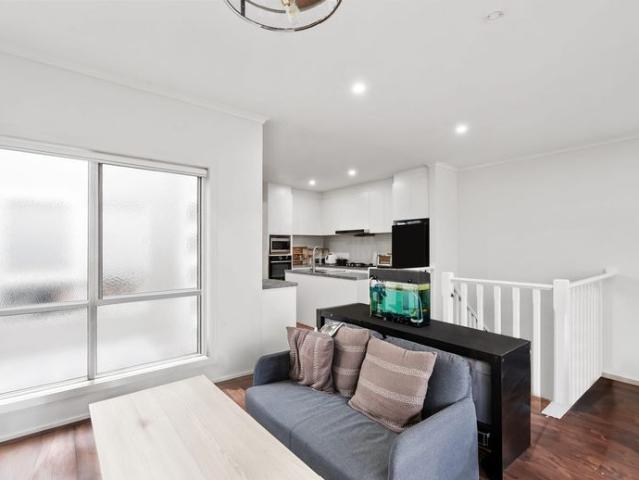 Townhouse for rent in Camerons Creek, Victoria