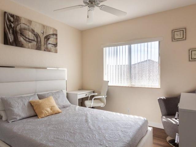 Room for rent in Coral Springs, Florida