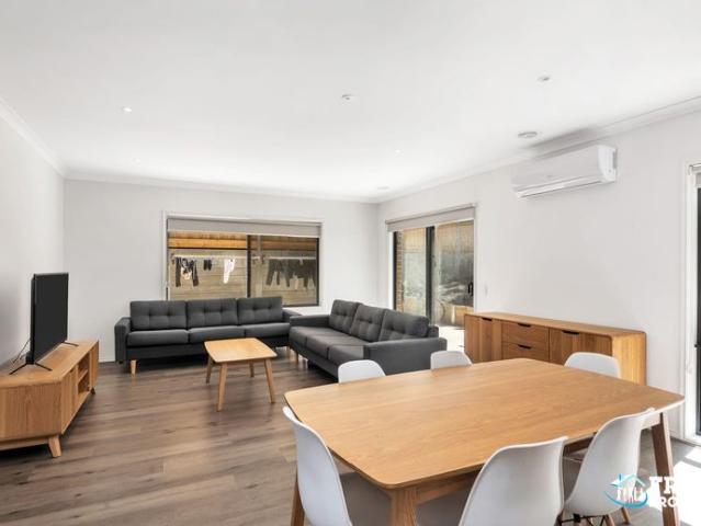 Room for rent in Geelong, Victoria