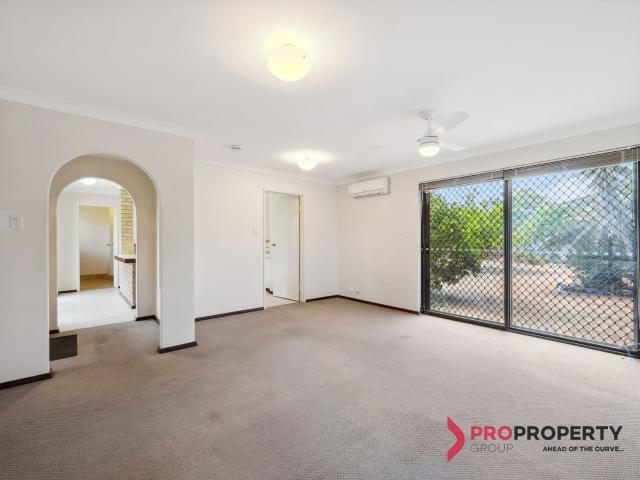 Villa for sale in Como, Western Australia