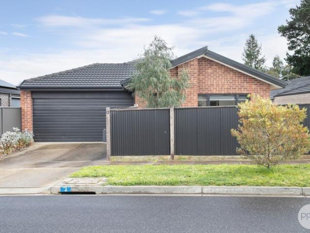 House for sale in Canadian, Ballarat