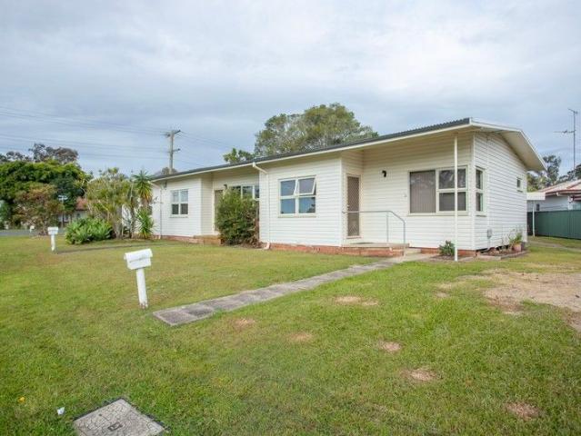 Flat for sale in Taree