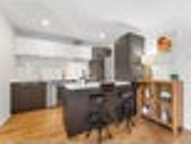Apartment for sale in Whangaparaoa, Oroua County