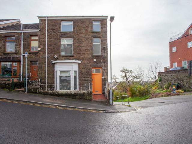 Room for rent in Mount Pleasant, Swansea