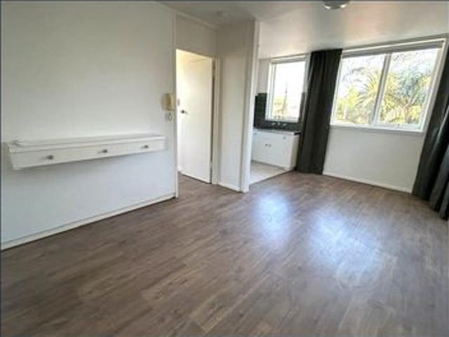 Apartment for rent in Elwood, Melbourne