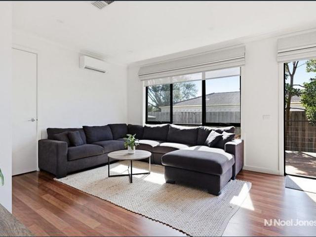 Apartment for rent in Croydon North, Melbourne
