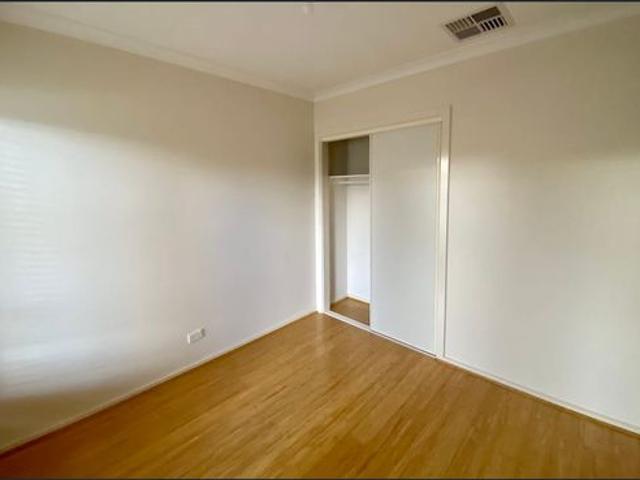 Townhouse for rent in Camerons Creek, Victoria
