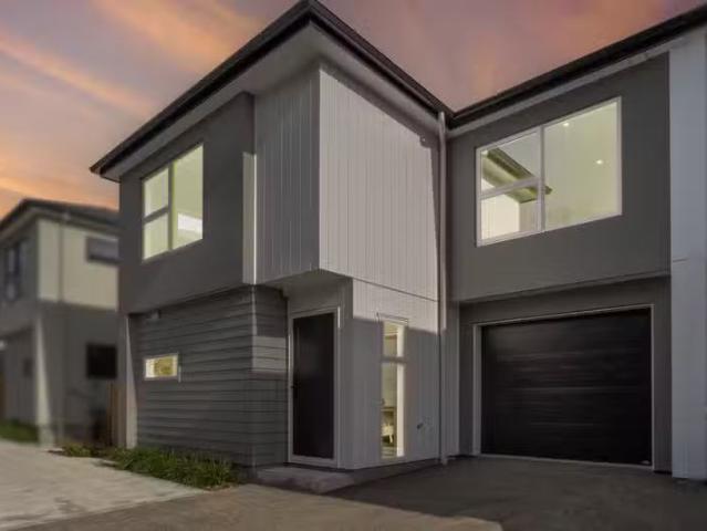 House for sale in Days Bay, Wellington