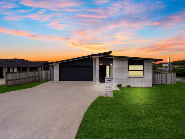 House for sale in Balmoral