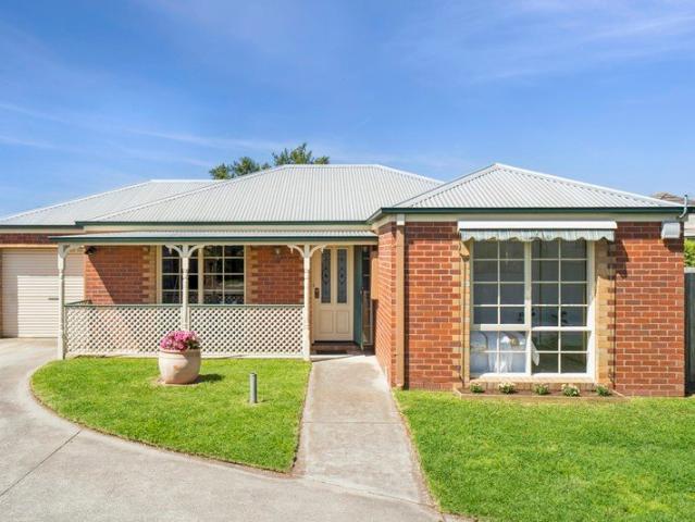 Apartment for sale in South Geelong, Geelong