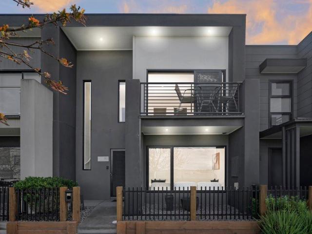 Townhouse for sale in Aurora Estate, Melbourne