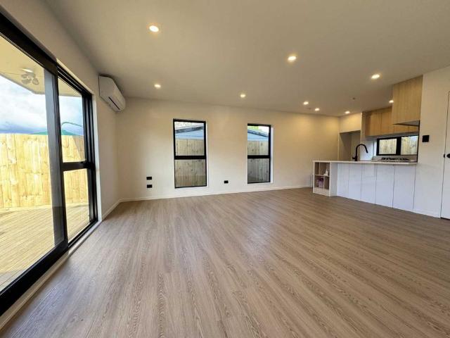 Townhouse for rent in Sylvia Park, Maungakiekie-Tāmaki