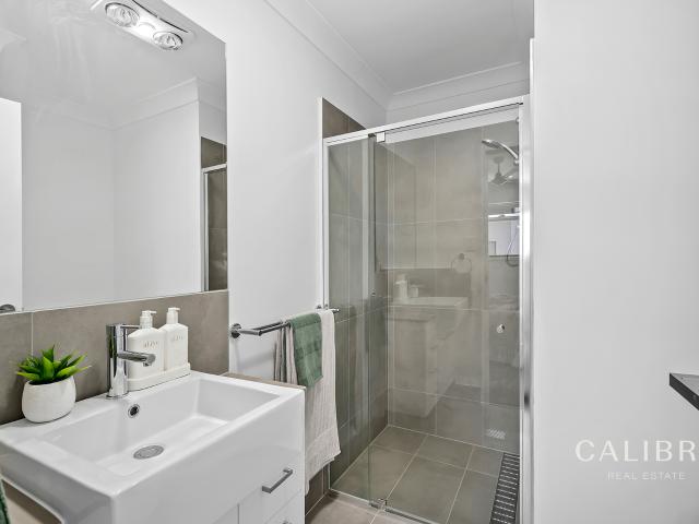 Apartment for sale in Calamvale, Greater Brisbane