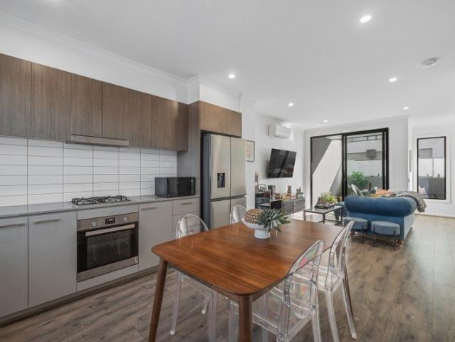 Townhouse for sale in Camerons Creek, Victoria