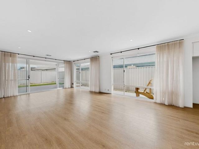 House for rent in Success, Western Australia