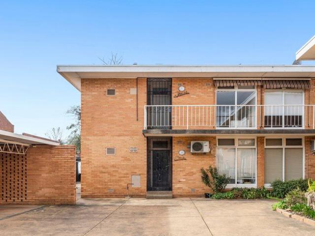 Apartment for sale in Camerons Creek, Victoria