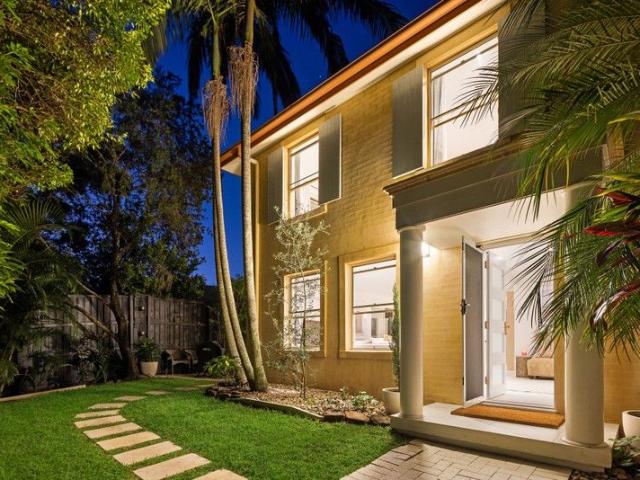 Townhouse for sale in Suffolk Park