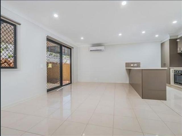 Townhouse for rent in Toombul, Queensland