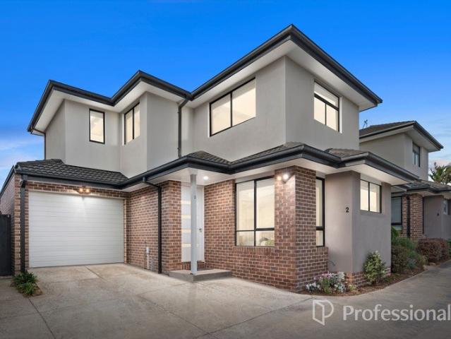 Townhouse for sale in Boronia, Melbourne