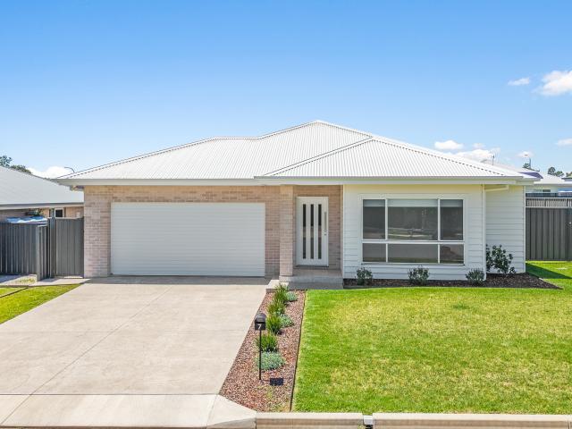 House for sale in Piallamore, New South Wales