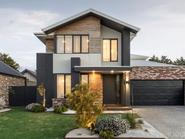 House for sale in Ocean Grove, Victoria