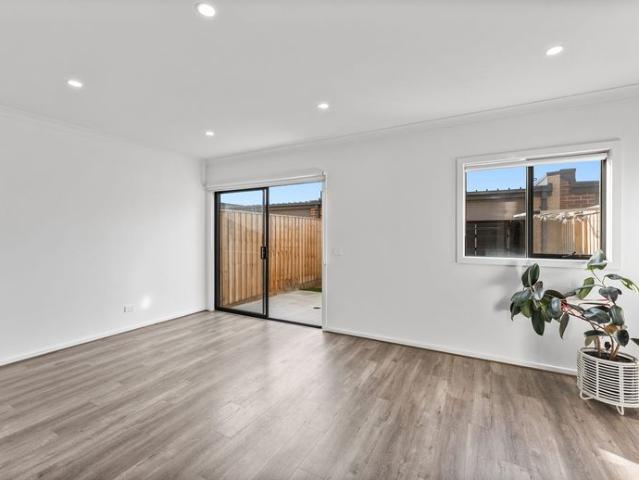 Townhouse for rent in Camerons Creek, Victoria