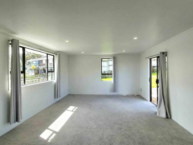 House for rent in Westgate, Henderson-Massey